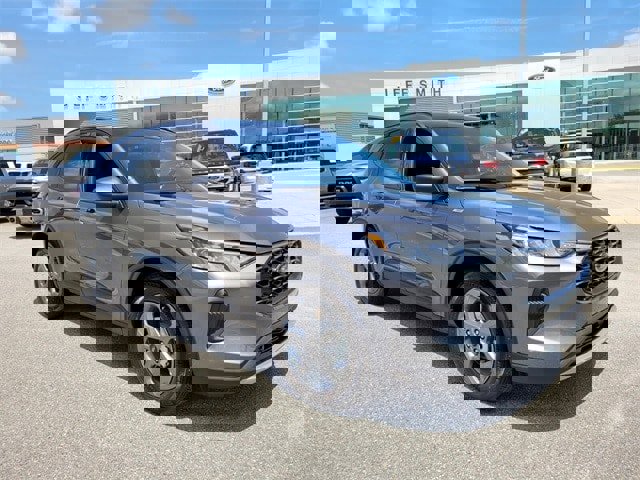 New 2025 Ford Escape ST-Line w/ Equipment Group 301A