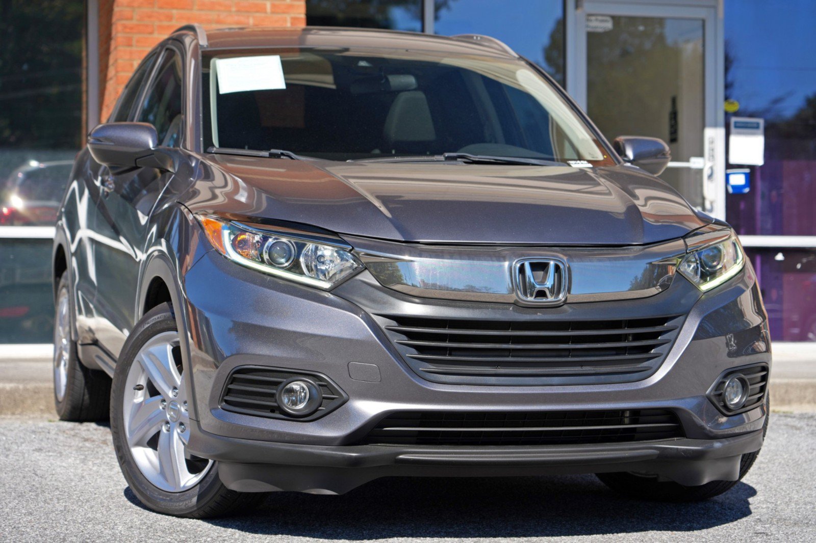 Used 2020 Honda HR-V EX image 2