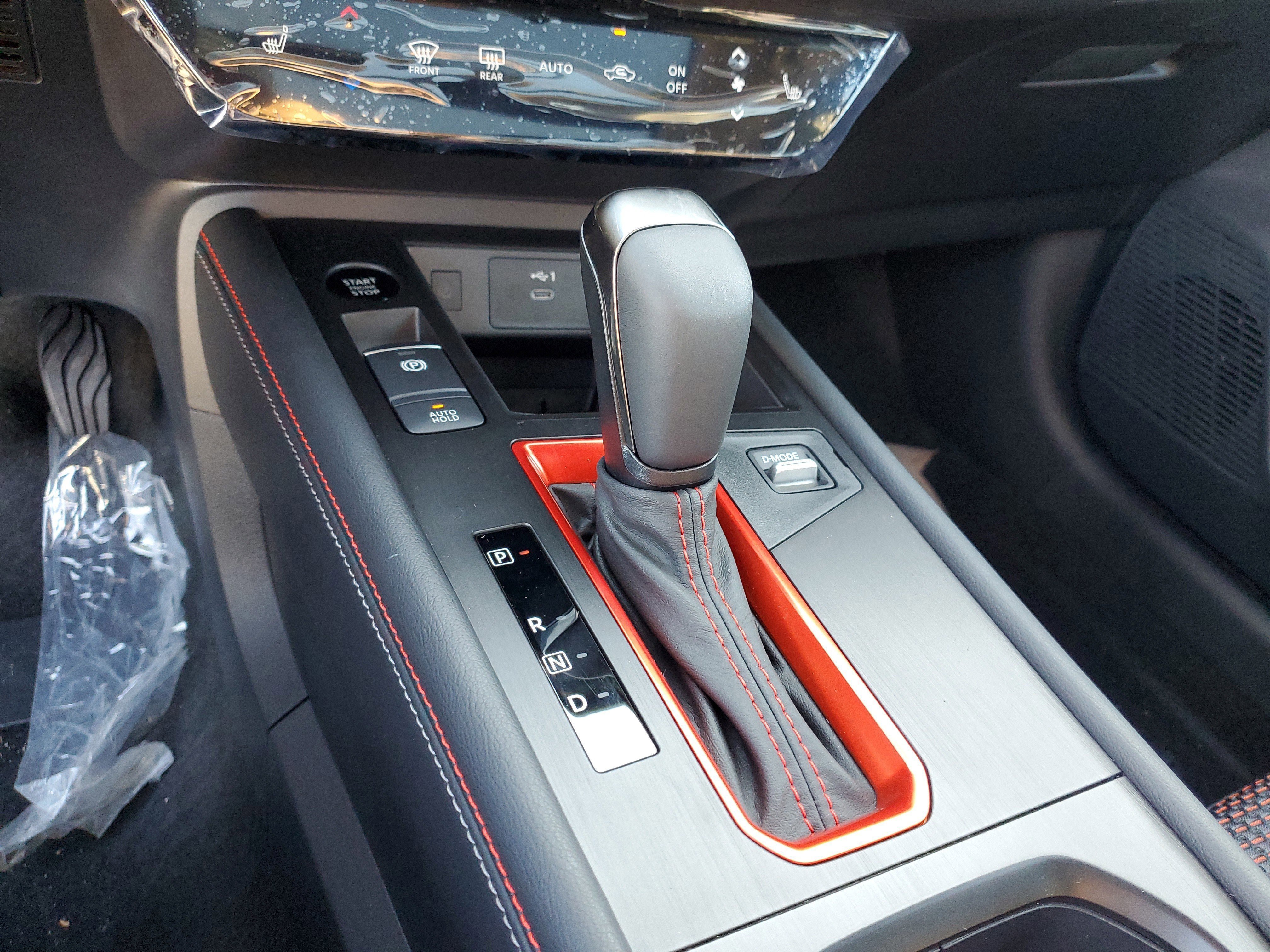 New 2026 Nissan Kicks SR w/ SR Premium Package image 15