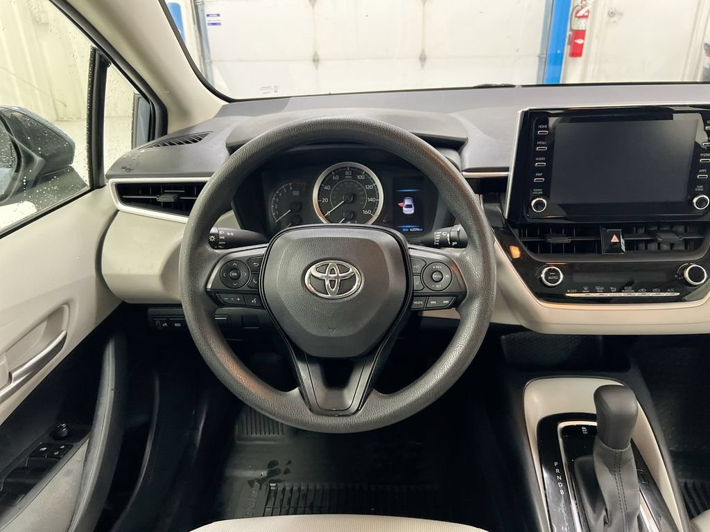 Used 2020 Toyota Corolla LE w/ LE Premium Package FWD image 11
