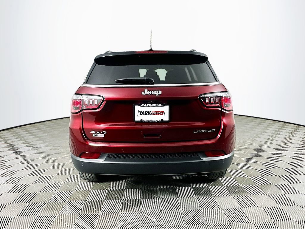 Certified 2022 Jeep Compass Limited image 9