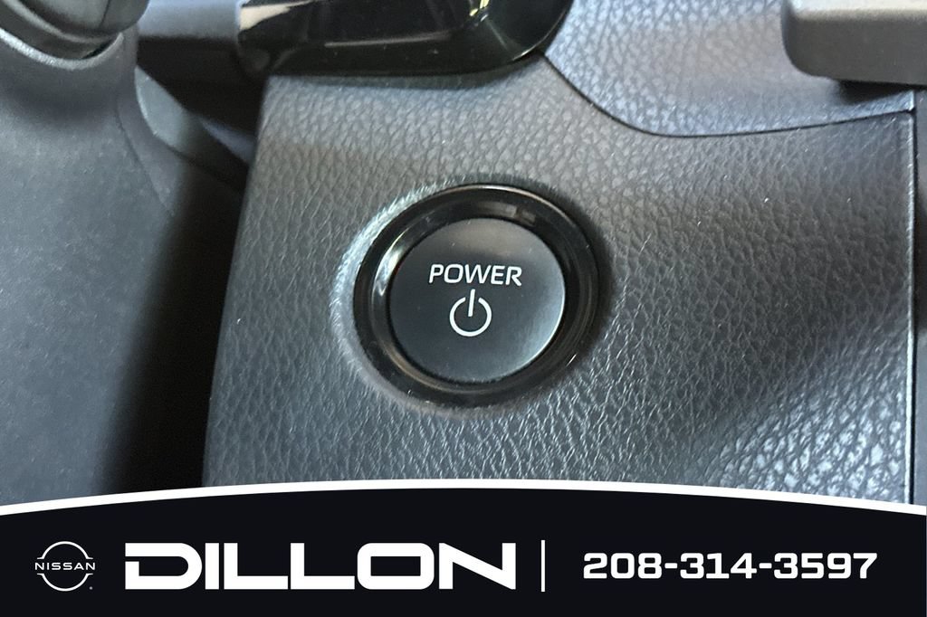 Used 2025 Toyota Camry SE FWD image 21
