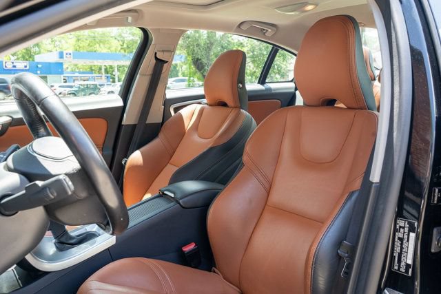 Used 2017 Volvo S60 T5 Inscription Platinum w/ Climate Package FWD image 19