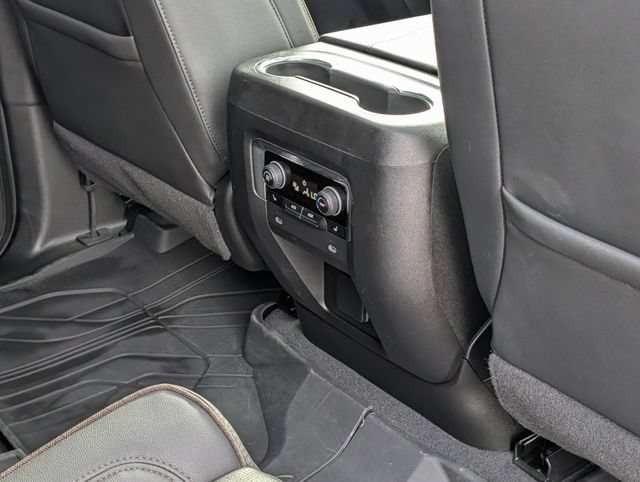 Used 2024 Chevrolet Suburban High Country w/ Max Trailering Package AWD/4WD image 34
