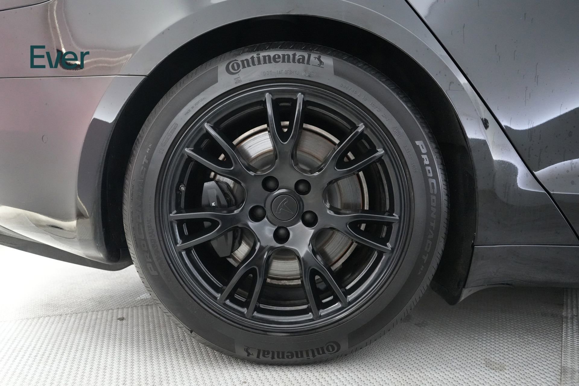 Used 2023 Tesla Model S Standard Range image 22