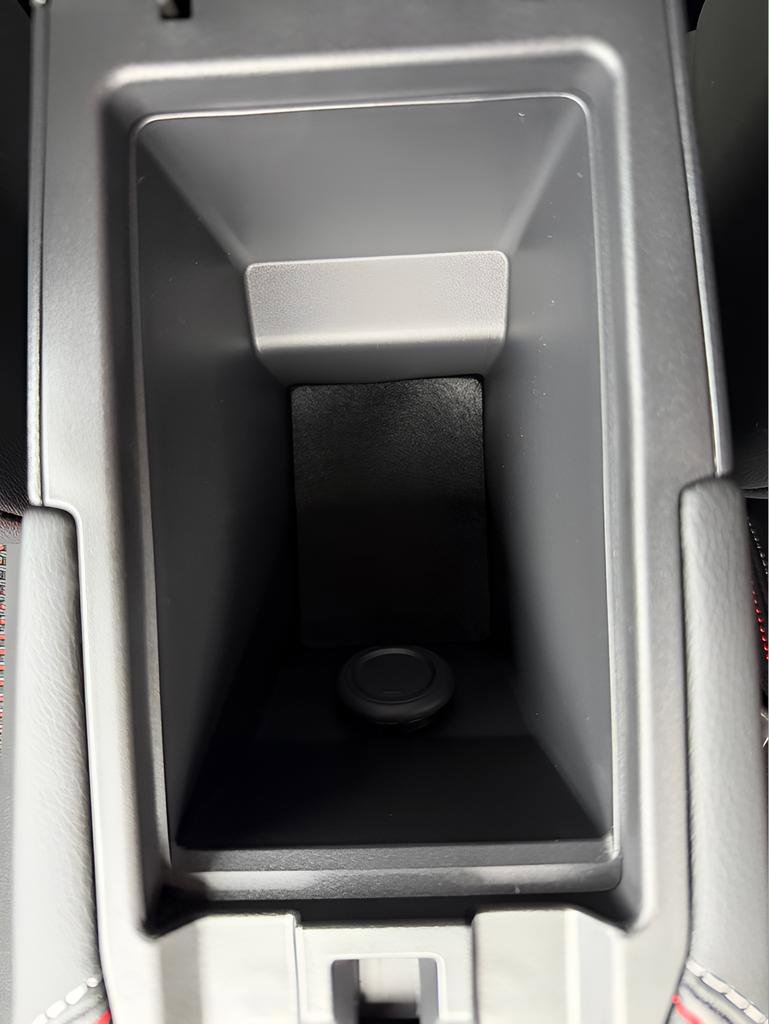 New 2026 Nissan Kicks SR w/ Cold Weather Package FWD image 23