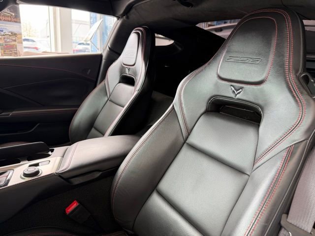 Used 2017 Chevrolet Corvette Z06 image 22