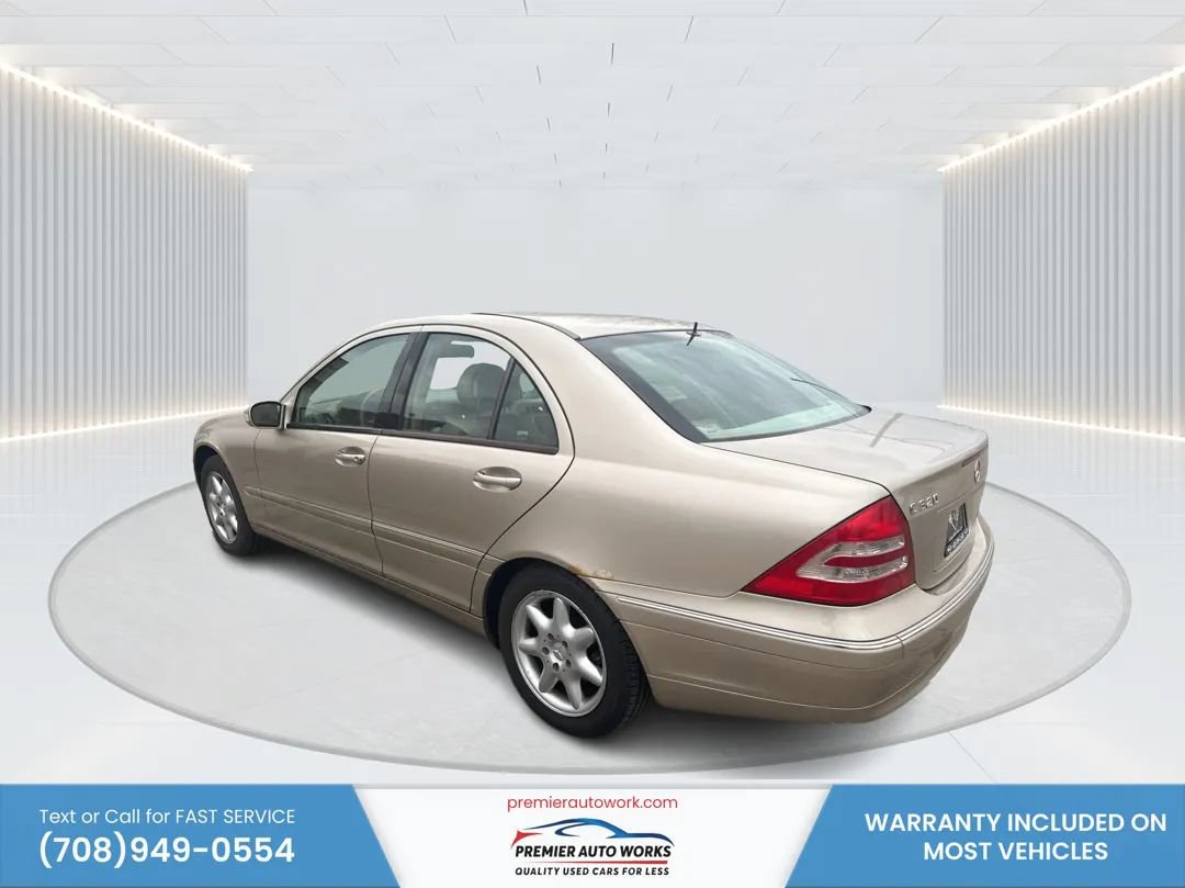 Used 2001 Mercedes-Benz C 320 Sedan image 7