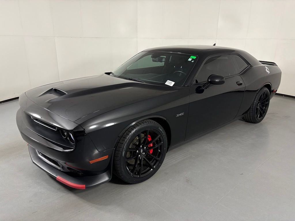 Used 2023 Dodge Challenger R/T w/ Plus Package RWD image 4