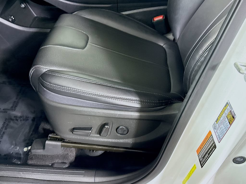 Certified 2023 Hyundai Santa Fe XRT AWD/4WD image 25