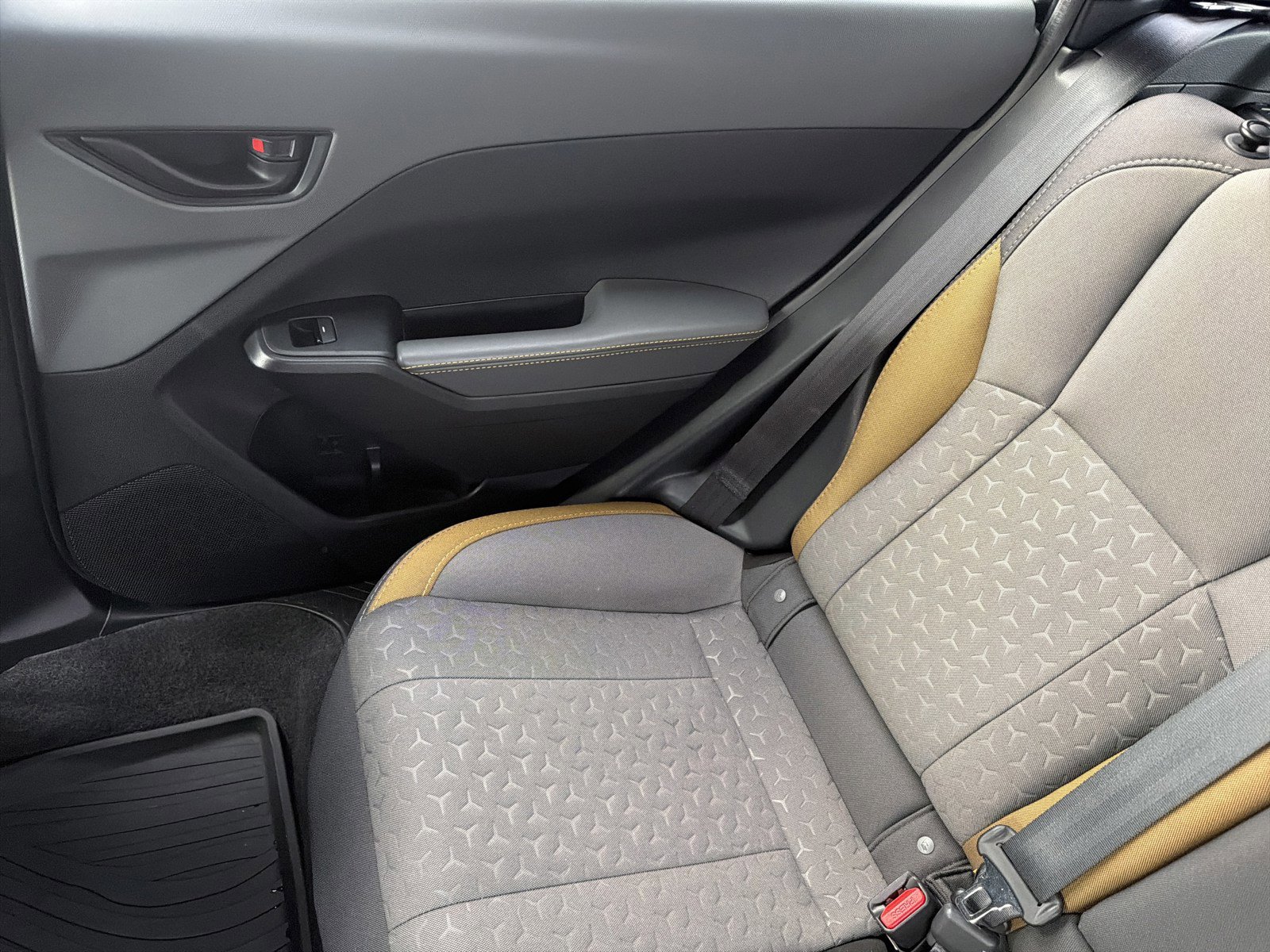 Certified 2025 Subaru Crosstrek 2.5i Sport w/ Crosstrek Mirror Package image 12