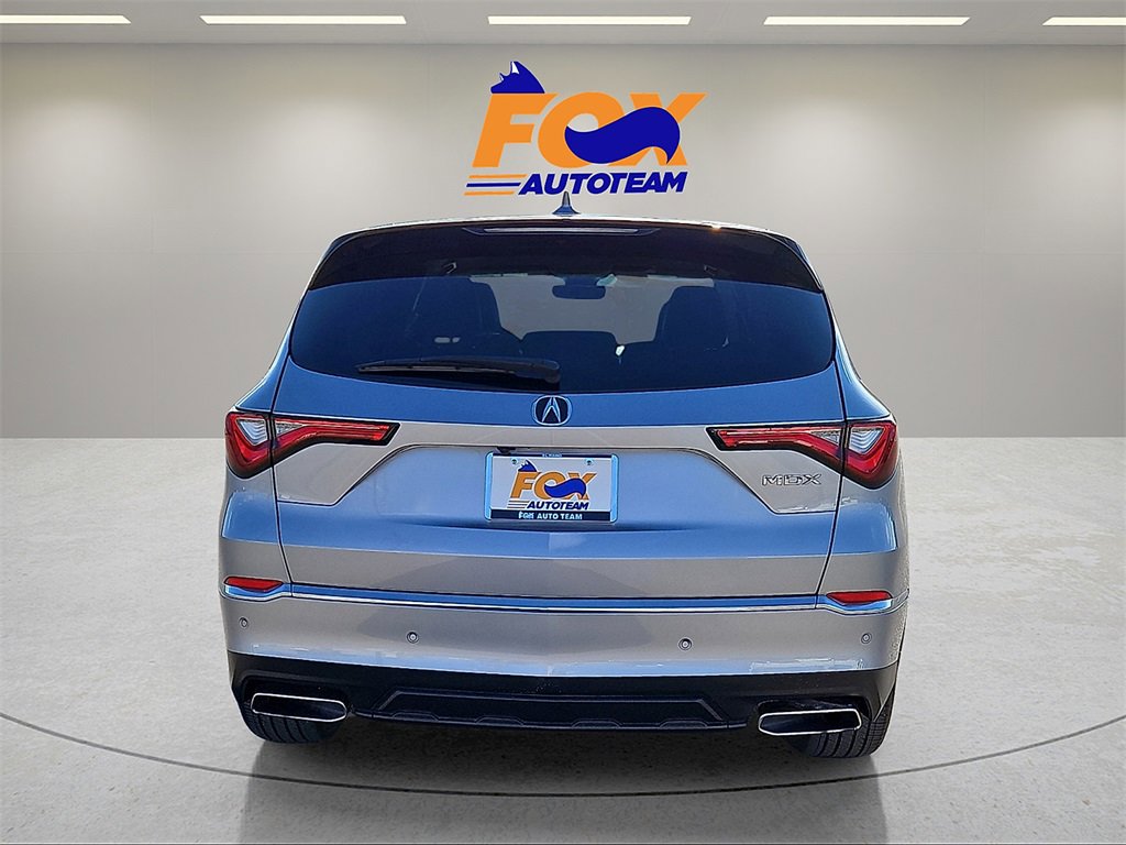 Certified 2023 Acura MDX FWD w/ Technology Package image 4