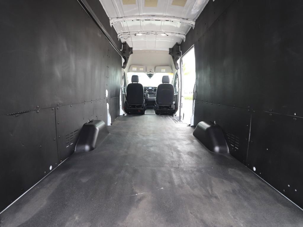 Used 2024 Ford Transit 250 148 High Roof Extended w/ Load Area Protection Package image 9