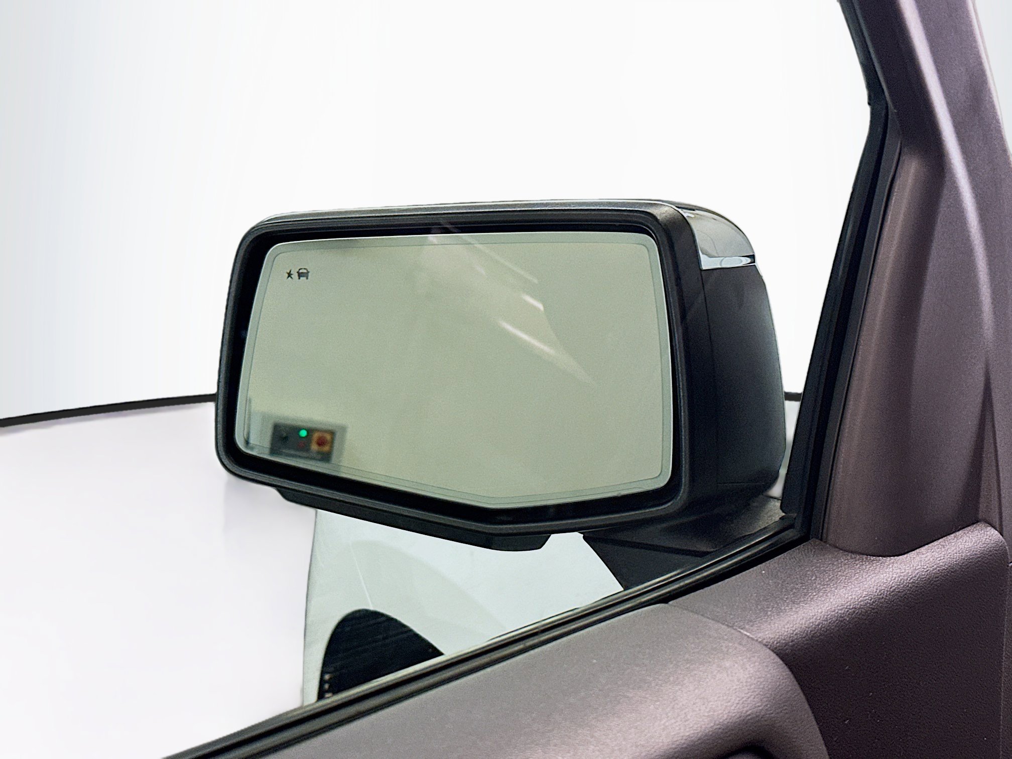 Used 2021 Chevrolet Silverado 1500 LTZ w/ LTZ Premium Package image 16