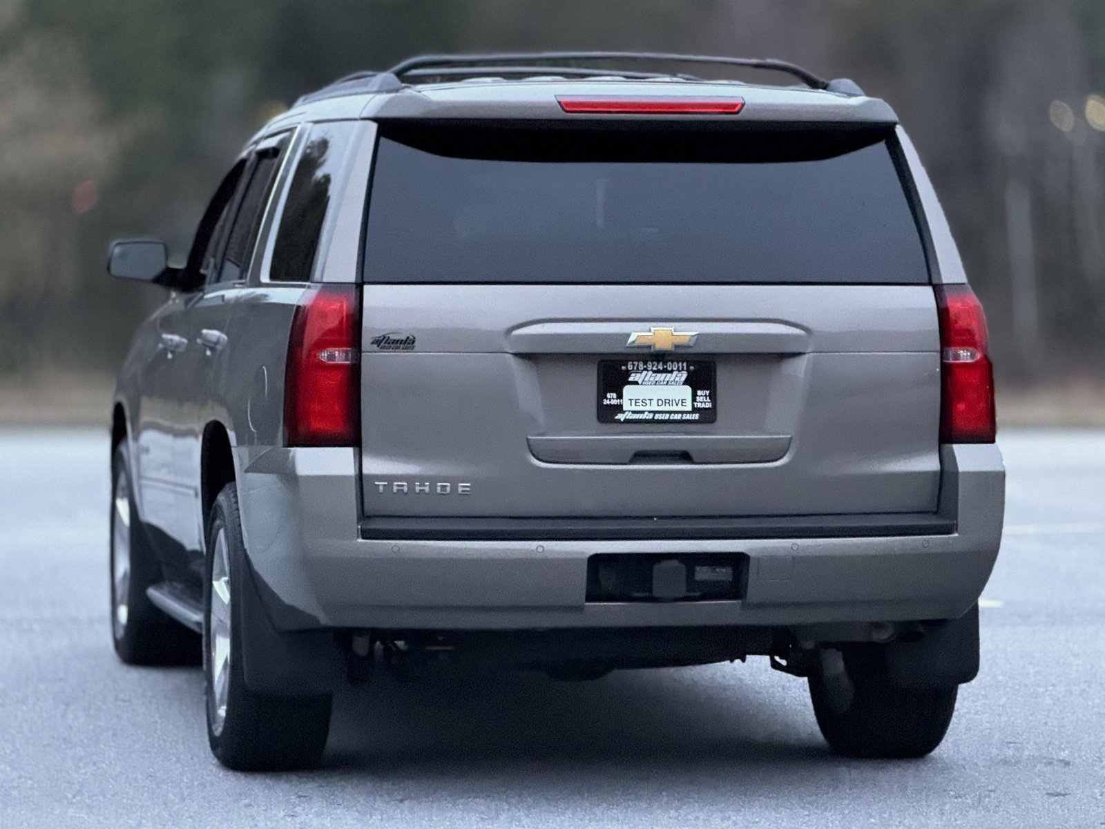 Used 2018 Chevrolet Tahoe LS w/ All-Season Package image 4