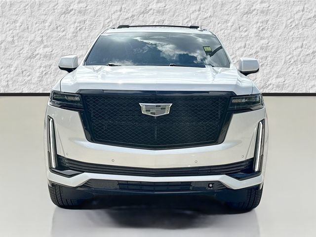 Used 2024 Cadillac Escalade Sport Platinum w/ LPO, ONYX Package AWD/4WD image 4