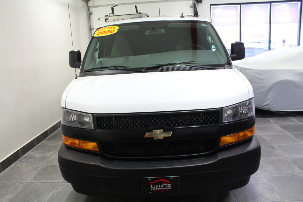 Used 2020 Chevrolet Express 2500 w/ Driver Convenience Package image 2