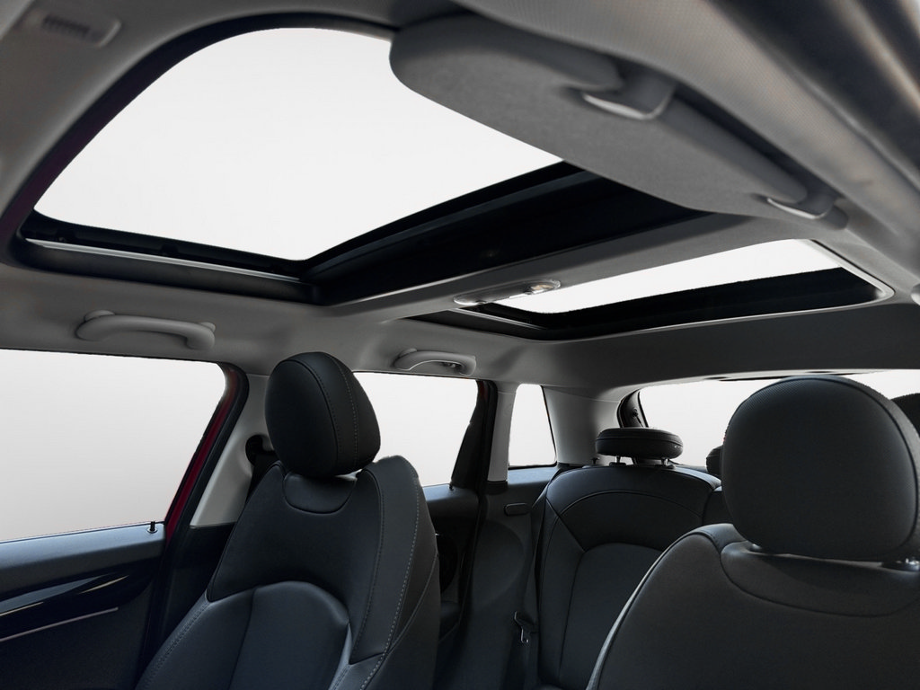 Used 2024 MINI Cooper S FWD image 19