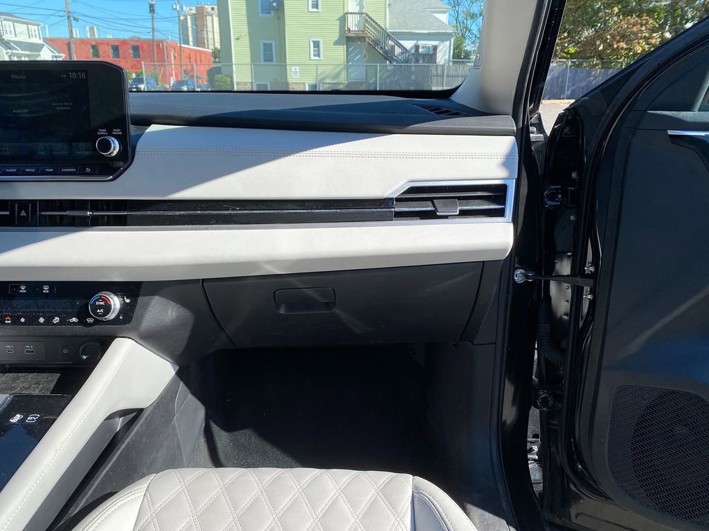 Used 2023 Mitsubishi Outlander SEL image 29