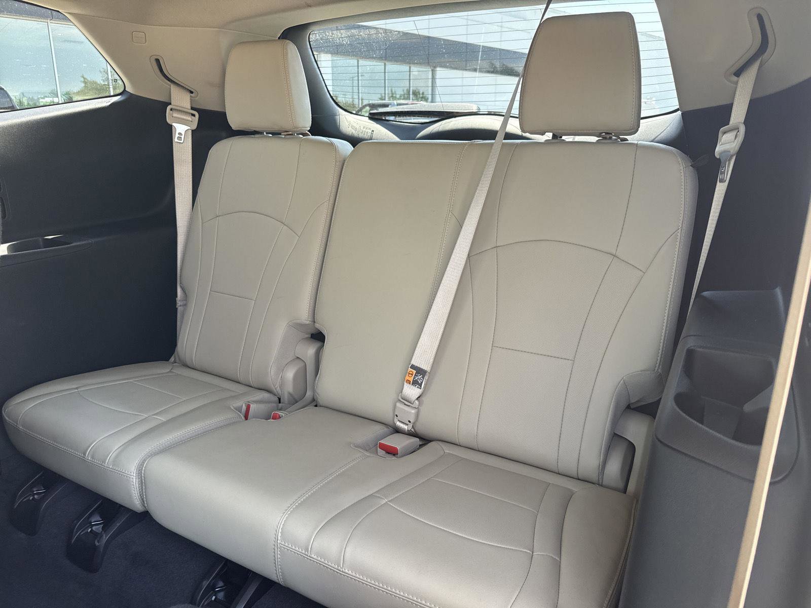 Used 2020 Buick Enclave Essence w/ Sound and Sites Package image 12