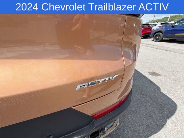 Used 2024 Chevrolet TrailBlazer ACTIV w/ Convenience Package AWD/4WD image 10
