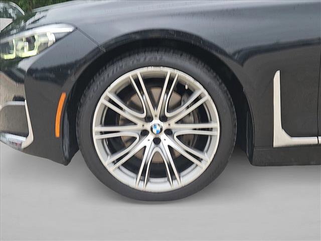 Used 2020 BMW 740i w/ Cold Weather Package RWD image 21