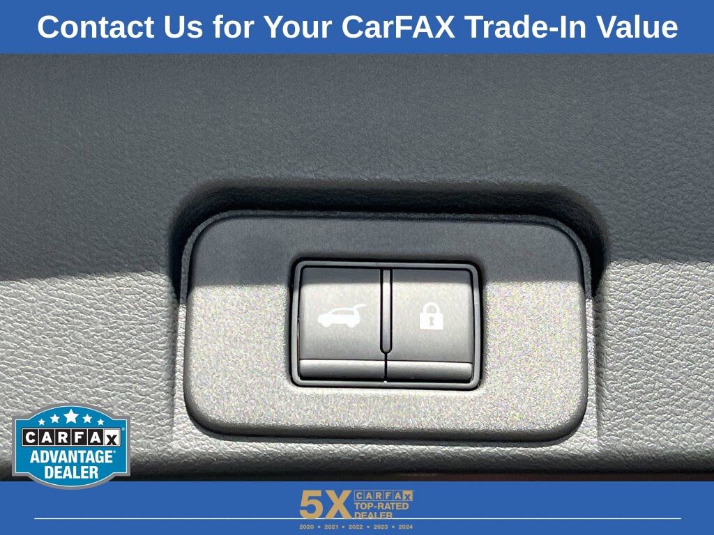 Used 2025 Nissan Rogue SL image 27