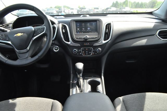 Used 2023 Chevrolet Equinox LT FWD image 17
