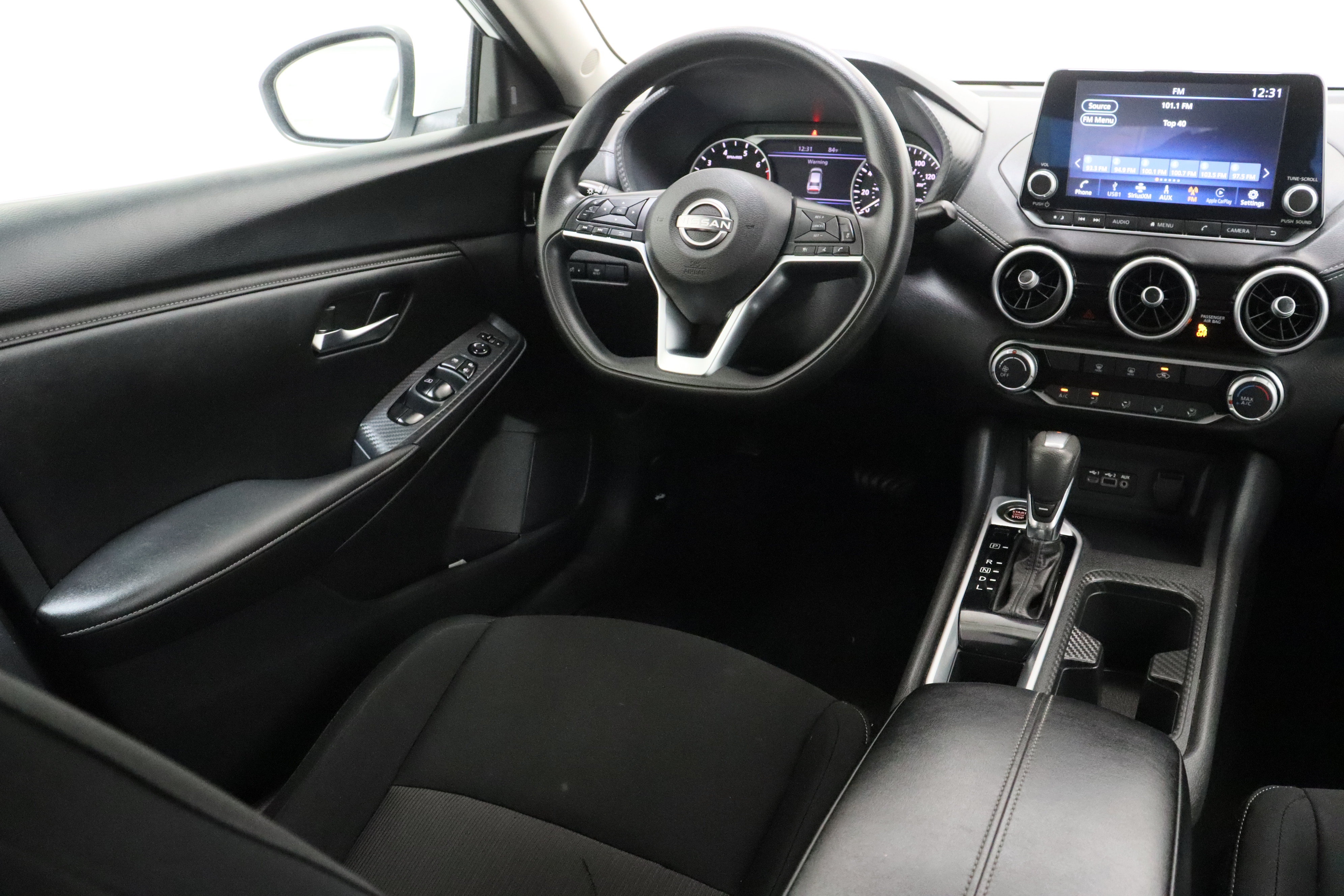 Used 2024 Nissan Sentra SV FWD image 29