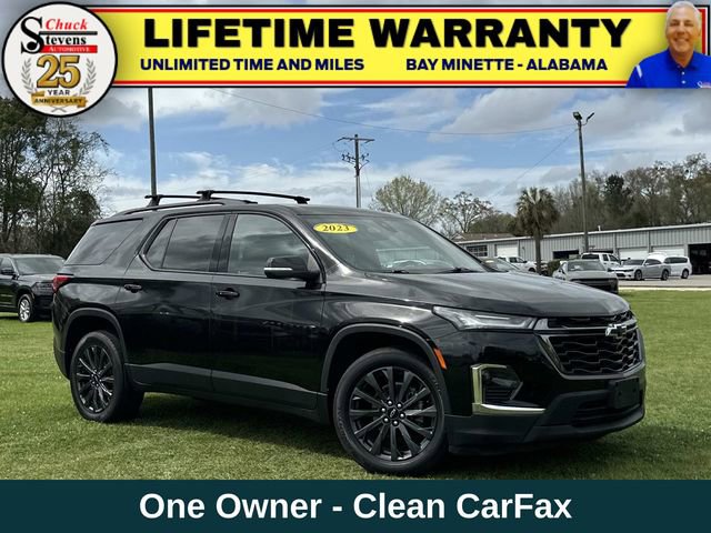 Used 2023 Chevrolet Traverse RS w/ LPO, Floor Liner Package image 1