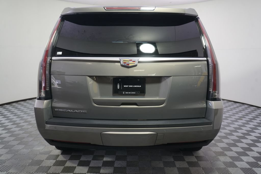 Used 2019 Cadillac Escalade Premium Luxury AWD/4WD image 5
