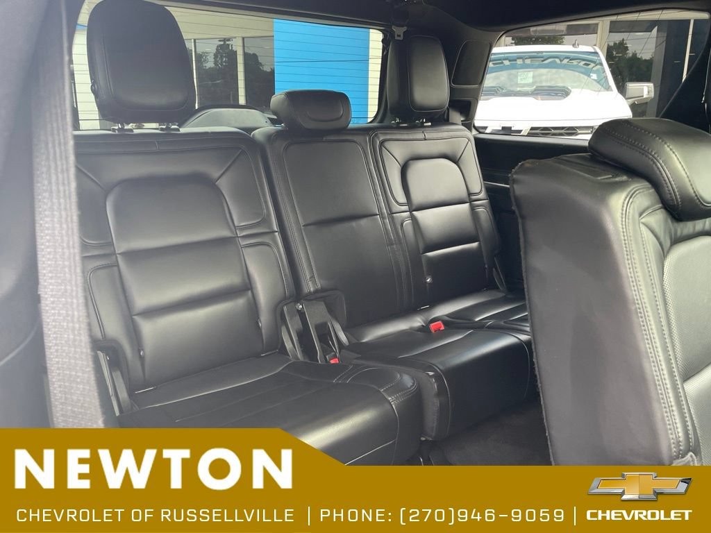 Used 2020 Lincoln Navigator Reserve w/ Equipment Group 208A Reserve AWD/4WD image 40