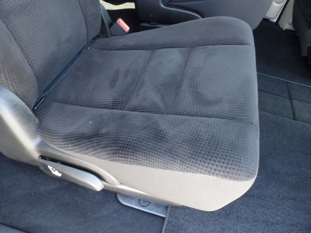 Used 2018 Dodge Grand Caravan SE w/ UConnect Hands-Free Group FWD image 33