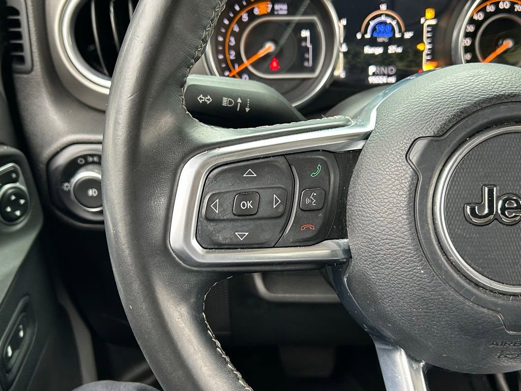 Certified 2018 Jeep Wrangler Unlimited Sahara image 51