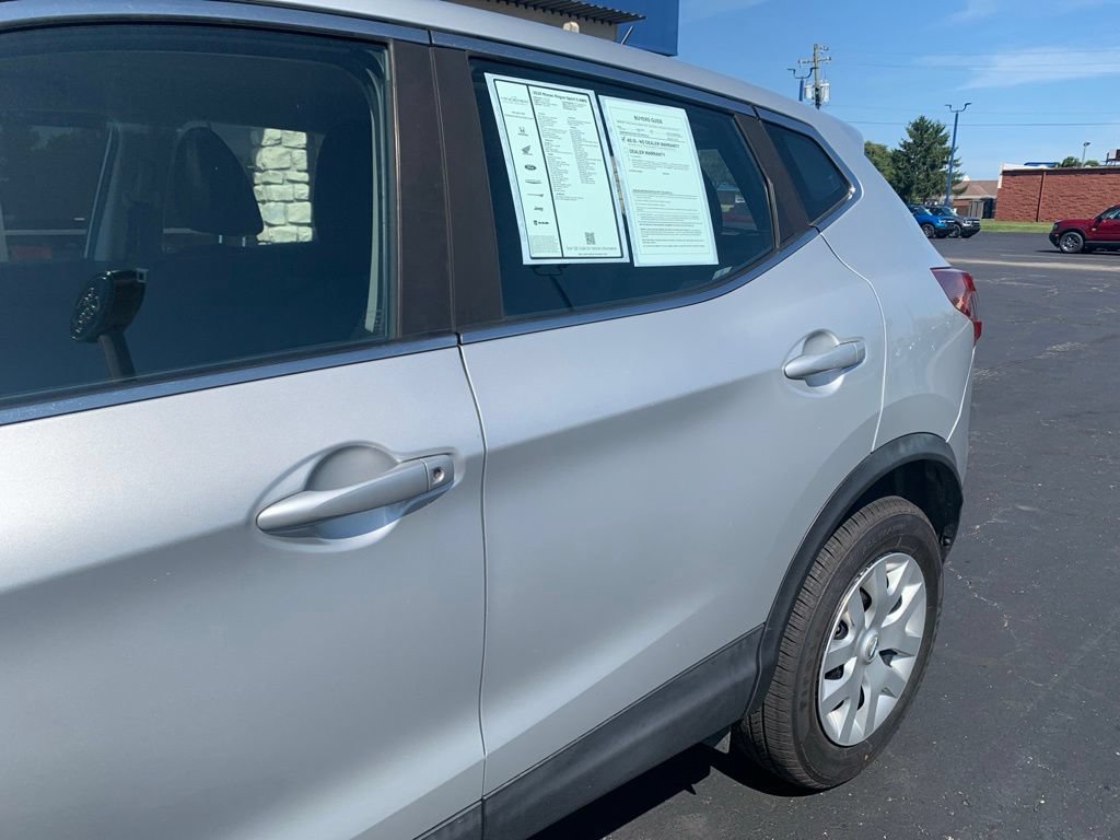 Used 2020 Nissan Rogue Sport S AWD/4WD image 12