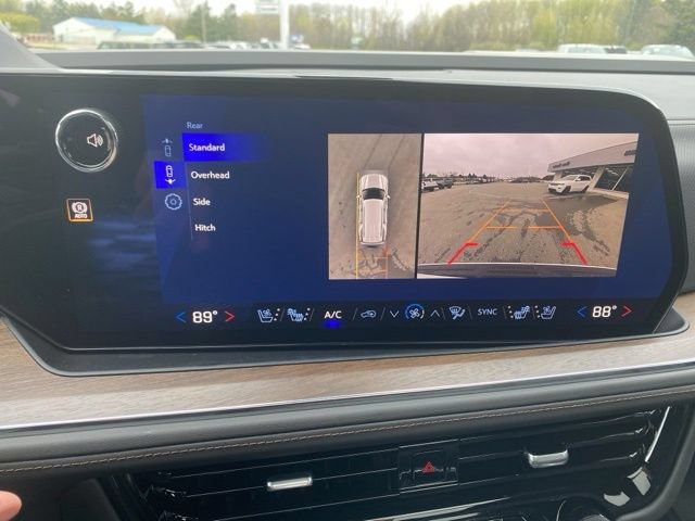 New 2026 Chevrolet Tahoe High Country AWD/4WD image 21
