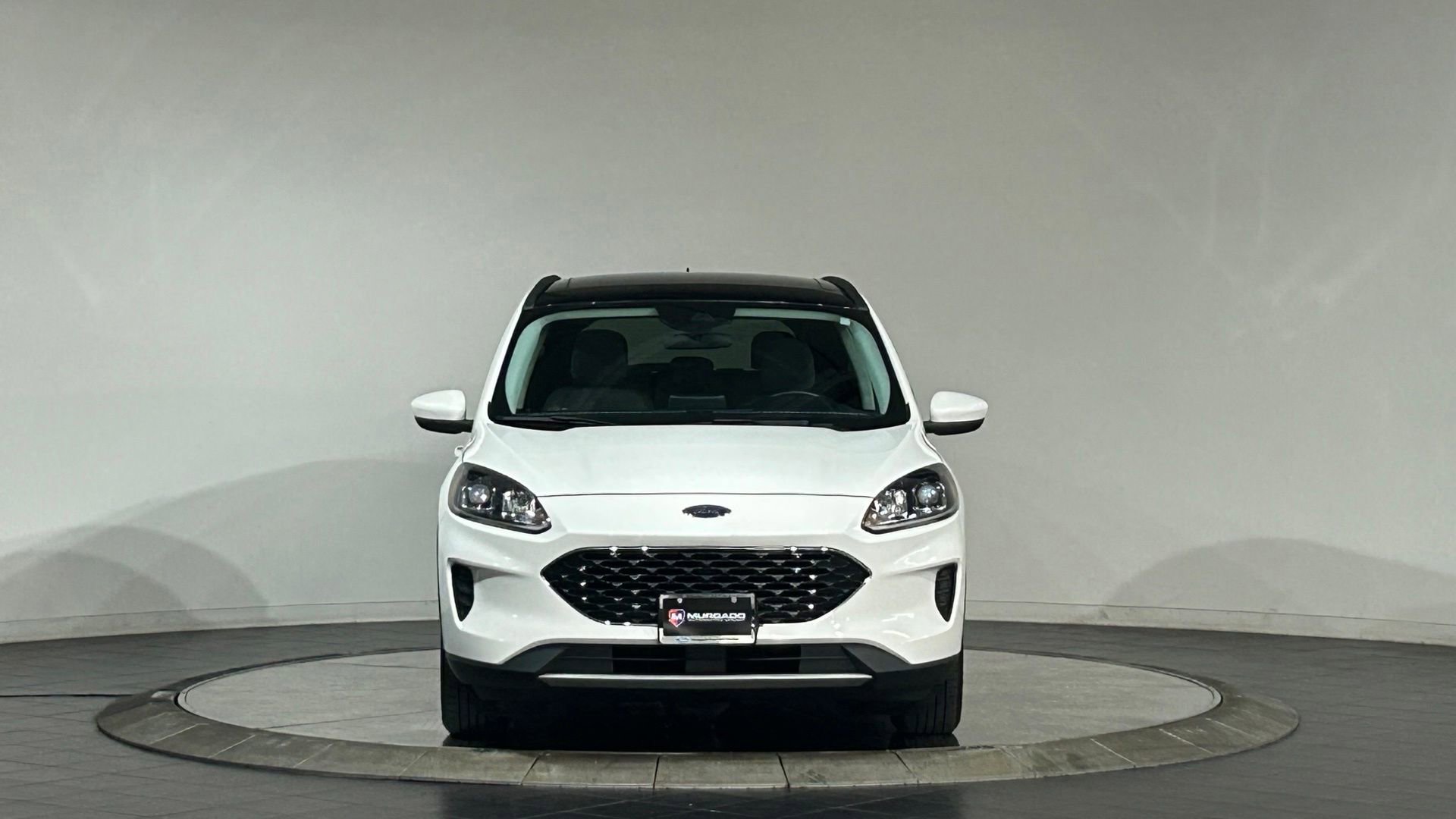 Used 2021 Ford Escape SE w/ Convenience Package FWD image 3
