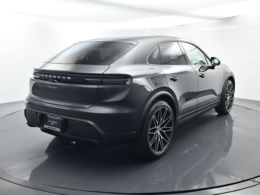 Used 2026 Porsche Macan Electric RWD image 14