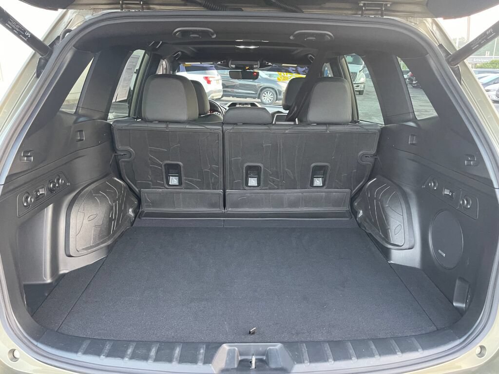 Used 2022 Subaru Forester Wilderness w/ Wilderness Package AWD/4WD image 27