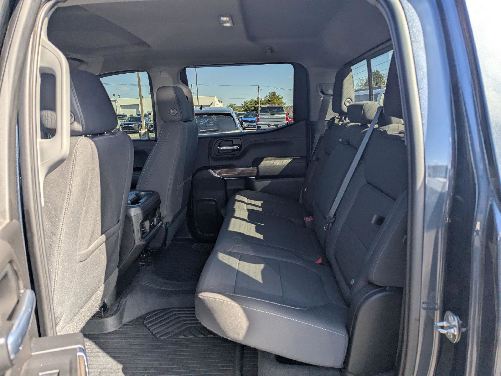Used 2020 Chevrolet Silverado 1500 LT Trail Boss image 28