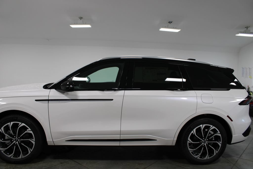 New 2026 Lincoln Nautilus Reserve AWD/4WD image 5