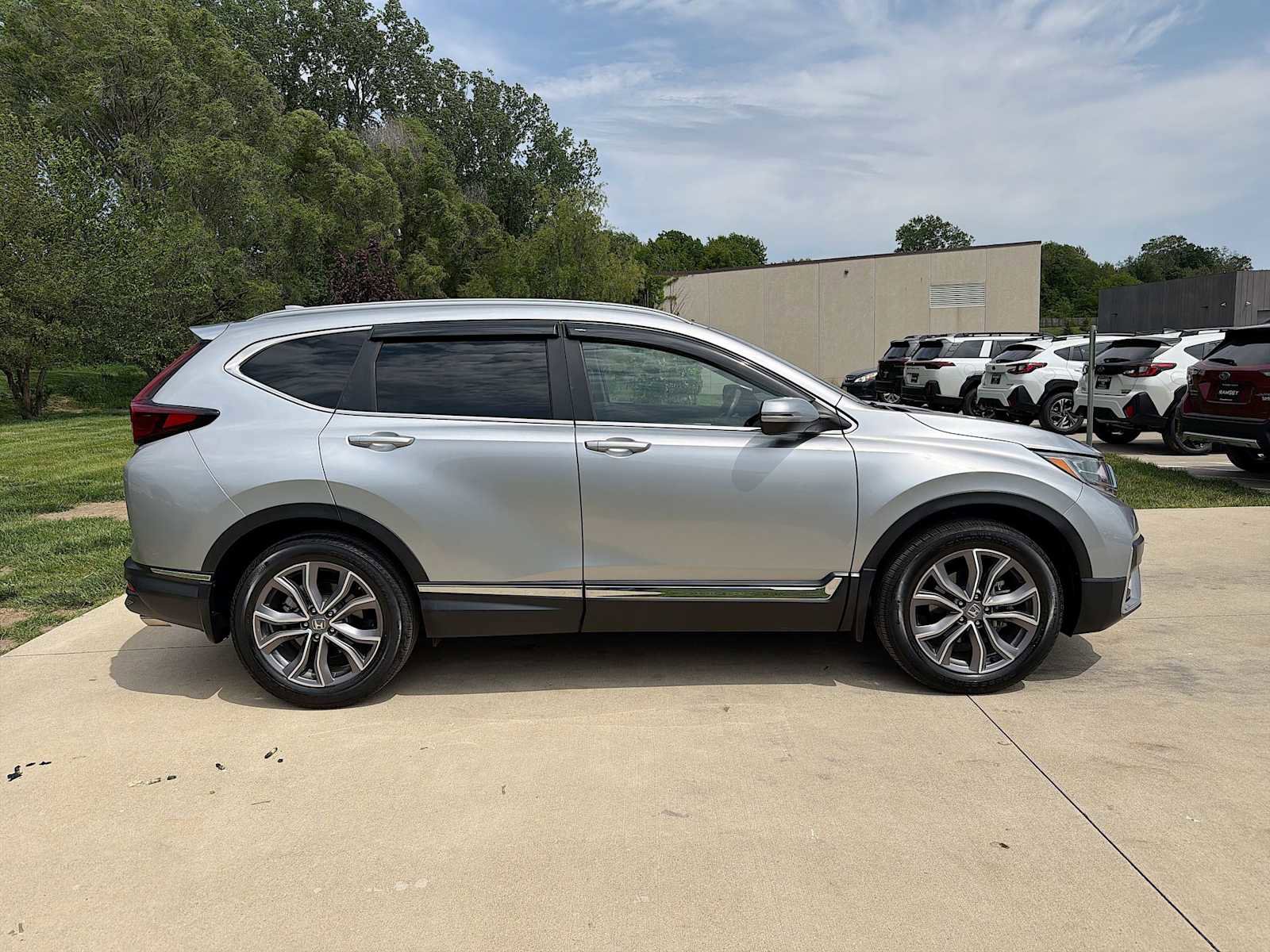 Used 2022 Honda CR-V Touring image 7