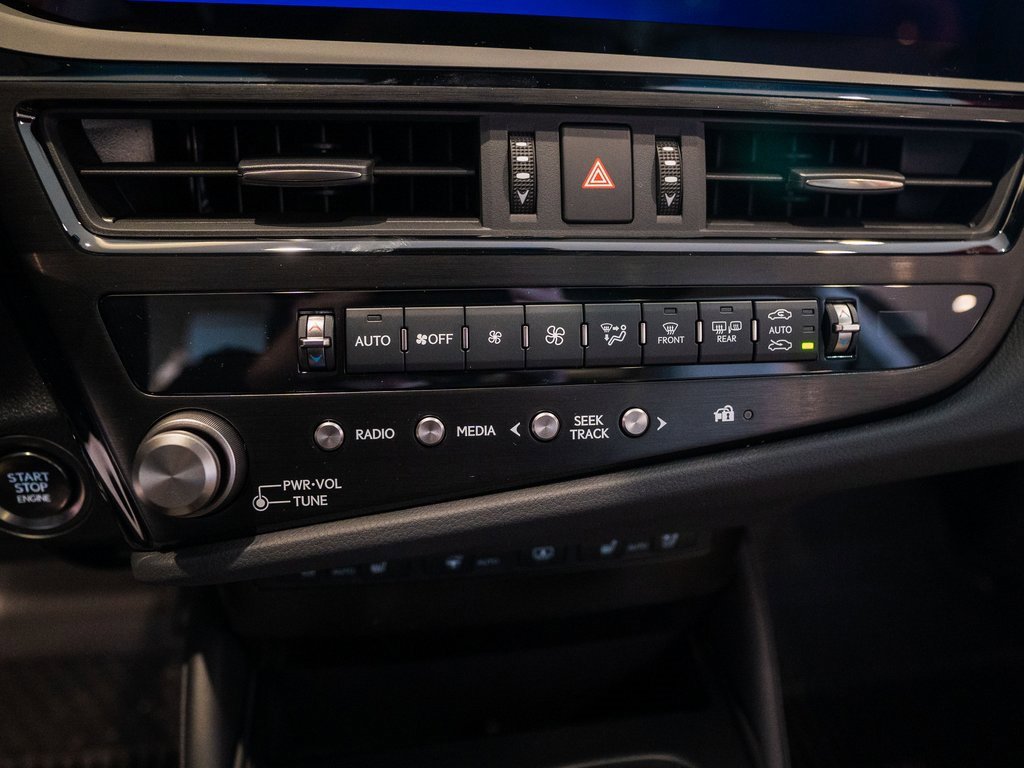 New 2025 Lexus ES 350 Luxury image 24