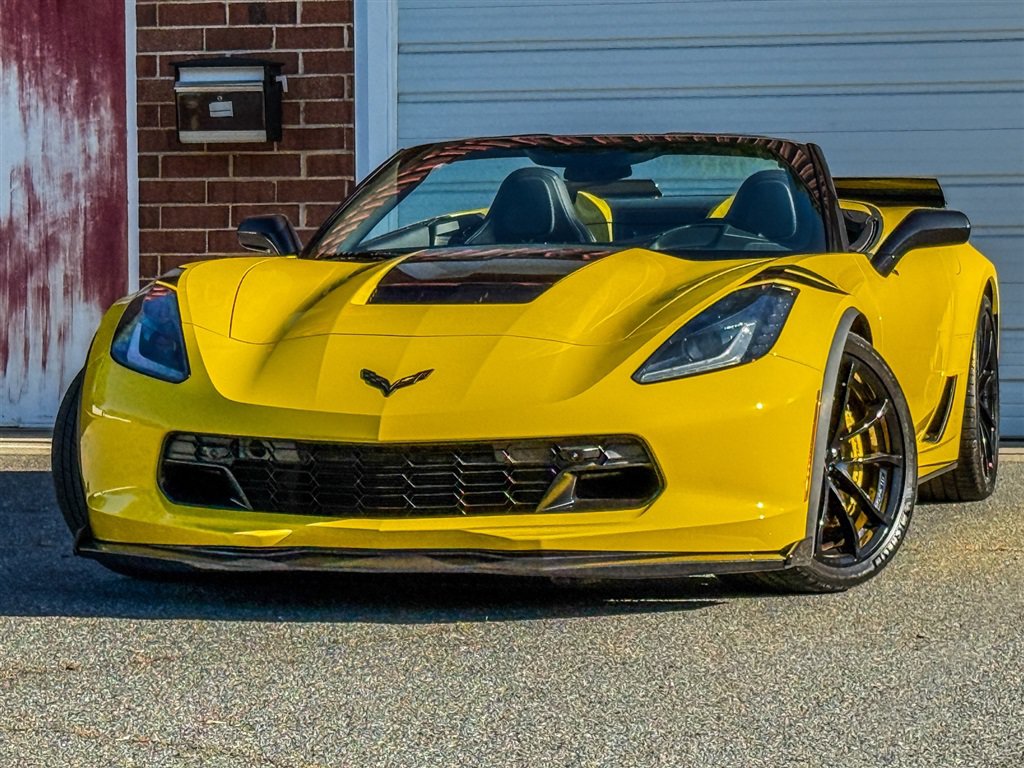 Used 2019 Chevrolet Corvette Grand Sport RWD image 10