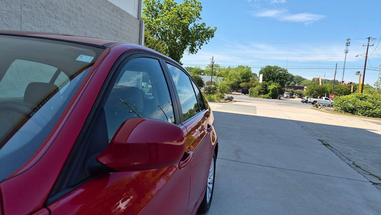 Used 2009 BMW 328i Sedan RWD image 13