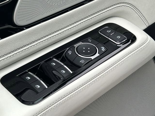 New 2026 Lincoln Aviator Black Label w/ Jet Appearance Package AWD/4WD image 22