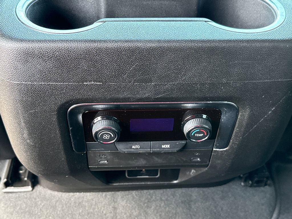 Certified 2025 Chevrolet Tahoe LT image 23