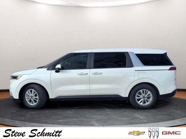 Used 2024 Kia Carnival LX video 2