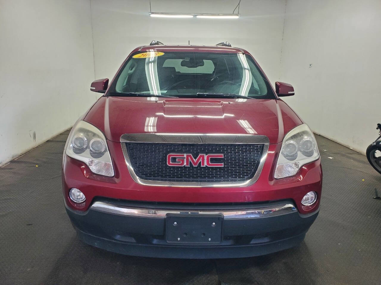 Used 2008 GMC Acadia SLT w/ Convenience Package image 2
