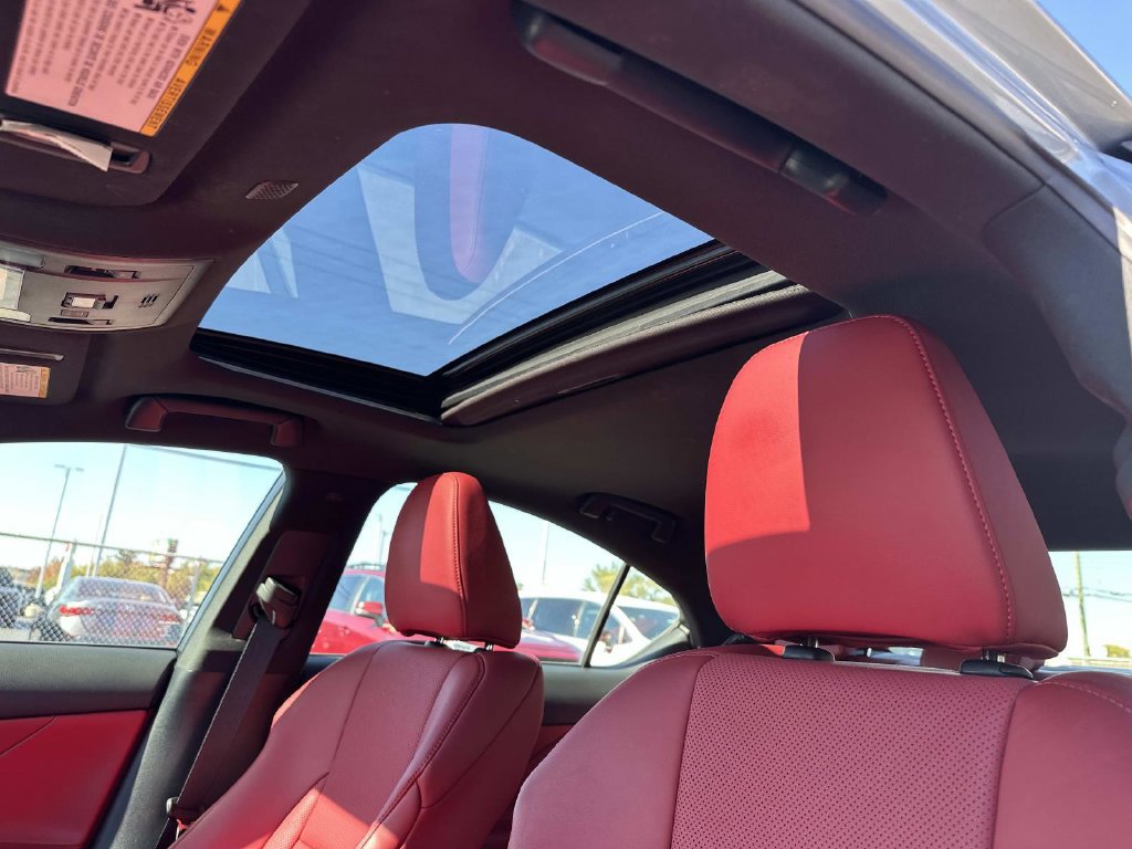 Used 2025 Lexus IS 350 F Sport AWD/4WD image 20